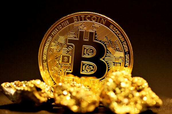 비트코인(BTC) 지금 상황과 2026년 전망, 어디까지 갈까요?